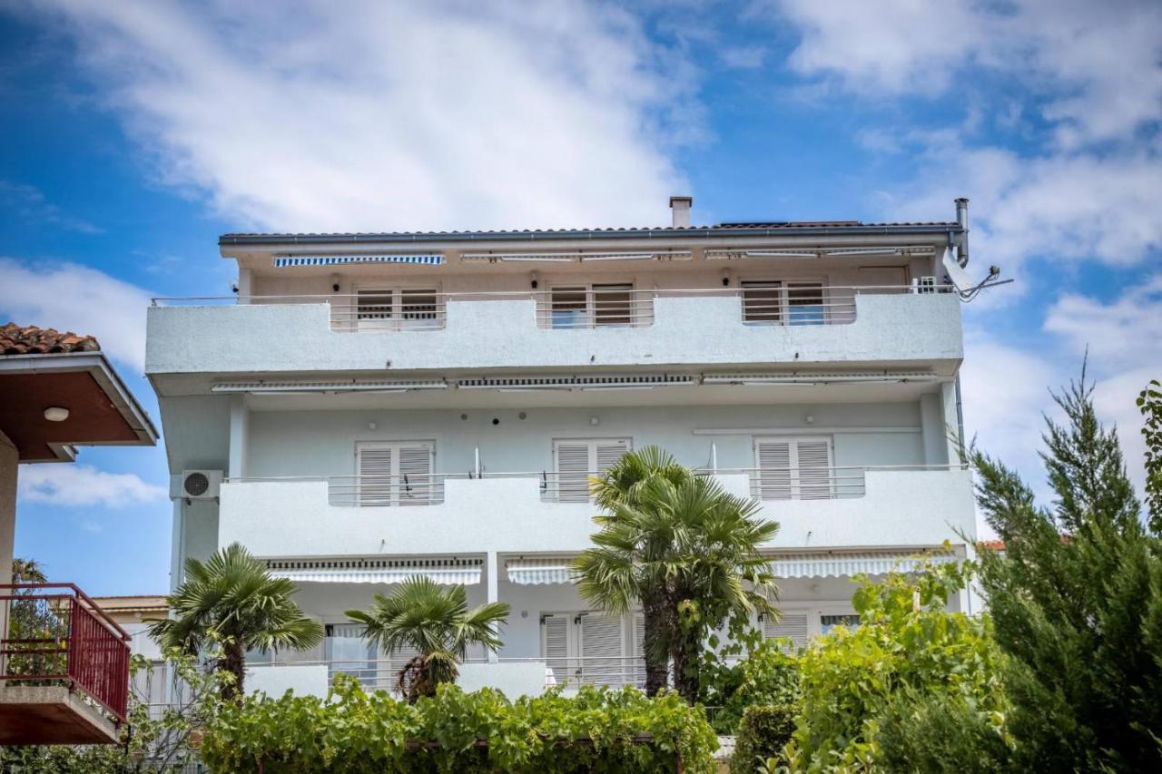Guesthouse Villa Juric Crikvenica Εξωτερικό φωτογραφία