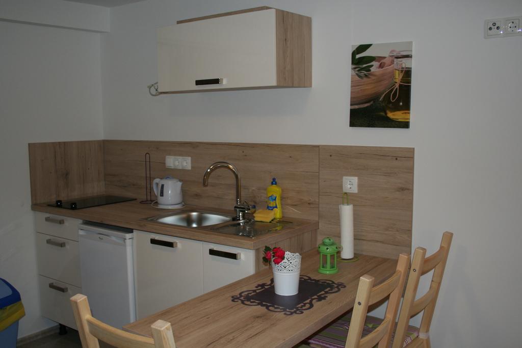 Guesthouse Villa Juric Crikvenica Εξωτερικό φωτογραφία