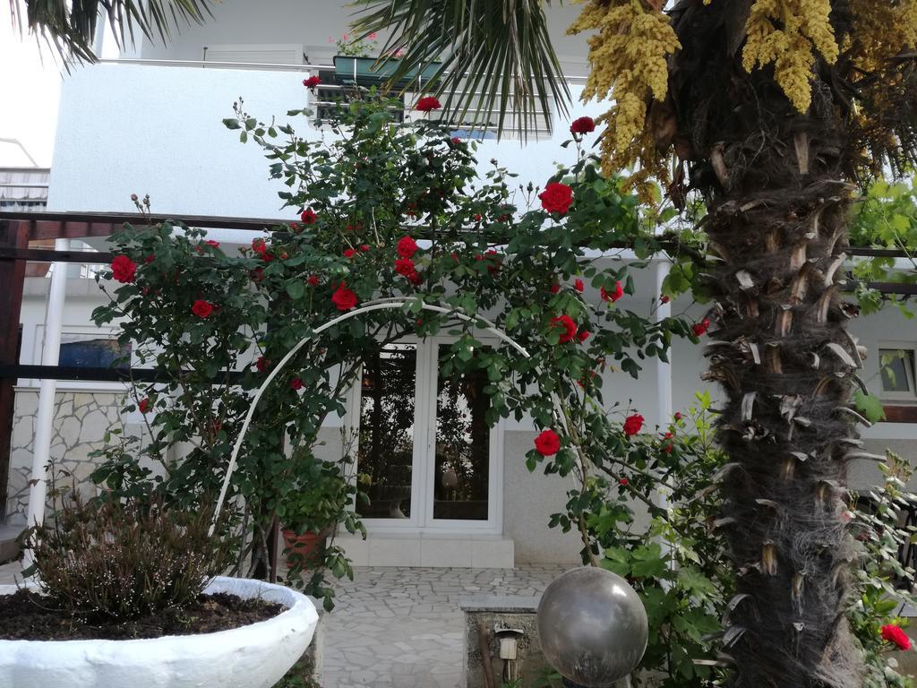 Guesthouse Villa Juric Crikvenica Εξωτερικό φωτογραφία